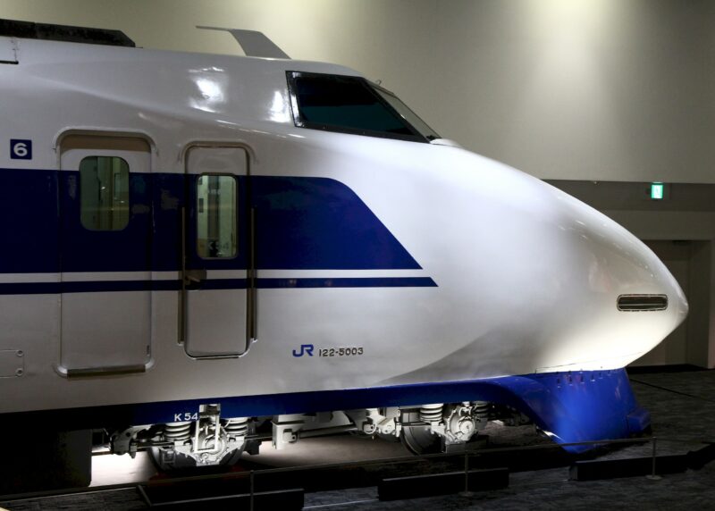 Shinkansen Series 100: 122-5003, 1989