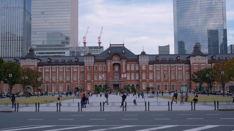 Bahnhof von Tokyo / 東京駅