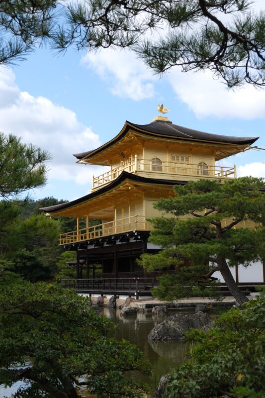 Der Goldene Pavillon des Kinkaku-ji (金閣寺)