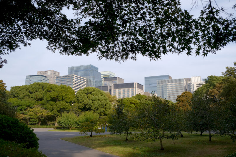 Blick auf Tokyo vom Garten des Kaiserpalastes